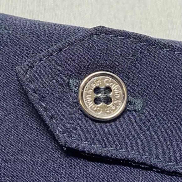 Calvin Klein Women's Large V-Neck Button Up Blouse Charcoal Grey Roll Tab Sleeve - Picture 11 of 13